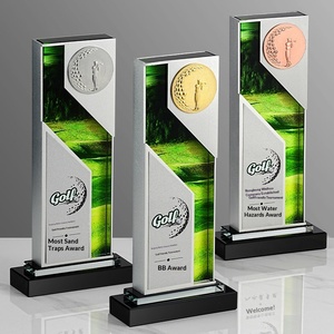 Trofeo de Golf Personalizado con Diseño de Campo de Golf y Pelota, Recuerdo Deportivo Metálico Creativo, Premios de Competición - Product Image 2