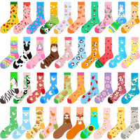 Nouvelle conception Chaussettes fantaisie colorées à motif de fruits en coton mi-mollet pour hommes, chaussettes de dessin animé mignonnes