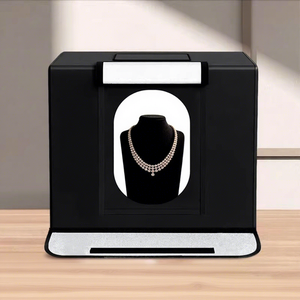 Caja de Luz LED de 60 cm para Fotografía de Estudio, Caja de Luz para Fotografía de Productos con <span class=keywords><strong>Fondo</strong></span> de PVC, Carpa de Fotografía Plegable y Portátil - Product Image 1