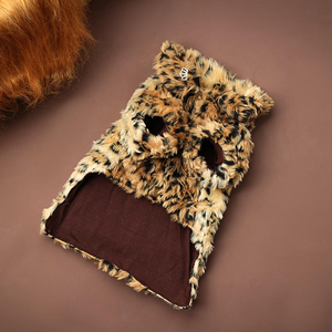 Chaleco de Piel Sintética con Estampado de Leopardo para Perros Pequeños como Toy Poodle y <span class=keywords><strong>Chihuahua</strong></span>, Ropa de Invierno Premium, Forro Interior Suave, Fácil de Poner - Product Image 6