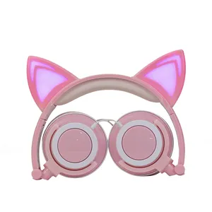 สีชมพูแมว RGB หูฟังสำหรับสาวสไตล์หูฟังที่มีความนิยมเรืองแสงหูฟังสาว