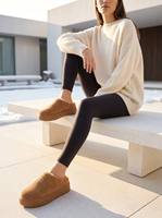 Sepatu Bot Musim Dingin Wanita Mewah Logo Merek Dapat Disesuaikan Bordir Mules Penambah Tinggi 4.5cm Bahan Suede Sapi Harga Pabrik