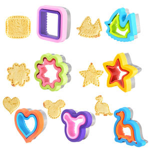 Juego de cortadores de galletas de dibujos animados coloridos, 6 piezas, molde de acero inoxidable para sándwiches, pan, galletas, tostadas, frutas y verduras. - Product Image 4