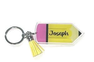 Fabrication en gros Fashion Class of <span class=keywords><strong>2022</strong></span> <span class=keywords><strong>2023</strong></span> Porte-clés en plastique personnalisé crayon personnalisé Porte-clés personnalisé Cadeaux pour les enseignants - Product Image 6