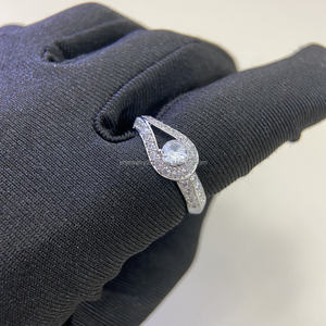 Tempérament minimaliste, ensemble de bagues en diamant huit étoiles huit flèches serties de diamants à haute teneur en carbone, cadeau pour un partenaire polyvalent au quotidien - Product Image 3