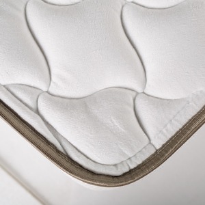 Colchón Xihe de 1.8m con resortes en cadena y espuma de carbón de bambú nano, hipoalergénico para niños - Product Image 2
