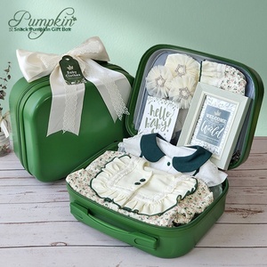 Caja de Regalo de Ropa de Verano de Algodón con Encaje Floral <span class=keywords><strong>y</strong></span> Temática Forestal Personalizada, Regalo de Peluche para el Primer Cumpleaños del Bebé, Luna Llena, 100 Días - Product Image 1