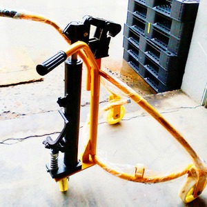 Drum Lifter Manual Hydraulic 200kg Capacity 765x900x1150mm For Steel Oil Drum Warehouse Use - Product Image 1