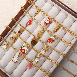 Pulsera con Dijes Navideños de Aleación de Zinc, Chapada en Oro, con Colgante de Dibujos Animados, Joyería Unisex para Regalo - Product Image 2
