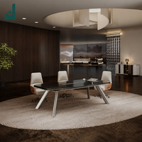Mesa de Reuniones Ejecutiva Premium con Soporte Diagonal en las Patas Laterales, Chapa Negra, Base Plateada Satinada y Toma de Corriente Oculta para Oficina