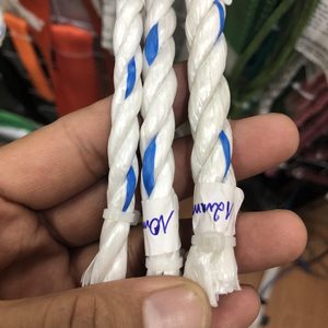 Corde torsadée souple en HDPE sur mesure, 3 brins, 3 mm-12 mm, légère, imperméable, pour l'emballage, l'agriculture et la pêche - Product Image 1