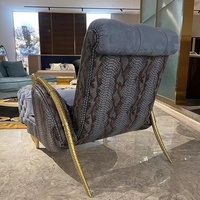Fauteuil de salon individuel de designer, style italien, luxe léger, moderne et transitoire, à imprimé léopard, avec structure en bois et ressorts ensachés indépendants