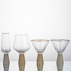 Copa de agua de copa de champán con tachuelas de diamantes de imitación - Product Image 1