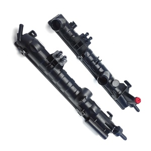 Radiateur automobile pour Opel <span class=keywords><strong>ASTRA</strong></span> <span class=keywords><strong>G</strong></span> Cabriolet (T98) 2001-2005 OEM 1300 210 Matériau PA66+30%GF avec moteurs 2.0 <span class=keywords><strong>OPC</strong></span>/2.2 DTI - Product Image 3