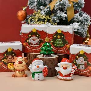 Décorations de Noël créatives en résine synthétique, petits cadeaux de Noël, mini animaux mignons, ornements de bureau, Père Noël 7116C - Product Image 1