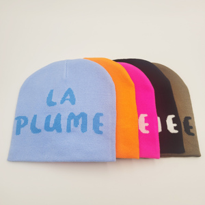 Custom 100% Acrylic Warm Winter Personalized Designer Beanies Hats Personalized Beanies Wholesale Knit Beanie With logo