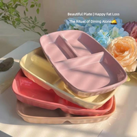 Einzelportions-Frühstücksteller mit Unterteilungen 211 Portionkontrolle Bonbonfarbenes Ins-Style Keramik-Geschirr Mikrowellengeeignet Quadratische Form