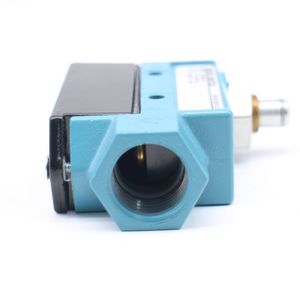 ลิมิตสวิตช์แบบลูกสูบตรงชนิดปิดสำหรับงานหนักปานกลาง BZE6 2RQ - Product Image 3