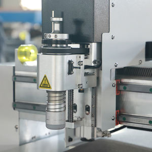 Machine de découpe de carton en polypropylène CNC, format Zfold, traceur de découpe vinyle pour feutre résiné - Product Image 4