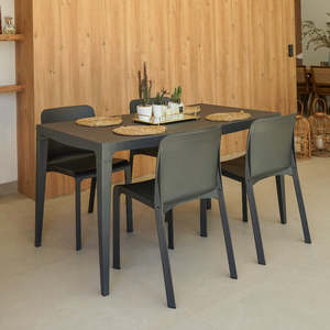 Set di 6 Sedie da Giardino Grana Impilabili, Resistenti e Confortevoli, in Plastica Riciclata per Spazi Esterni - Product Image 3