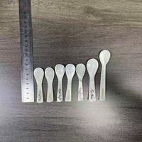 Cuillère personnalisée classique en nacre, cuillère à caviar, cuillère à glace 7/8/9 cm, logo gravé au laser sur mesure pour fêtes
