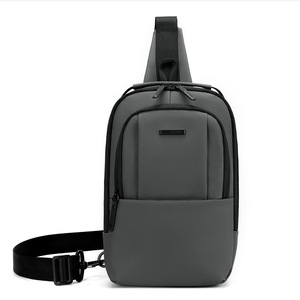 Nouveau sac bandoulière premium en nylon pour homme – Sac à bandoulière décontracté minimaliste et sac de tous les jours - Product Image 4