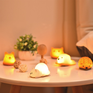 Décorations <span class=keywords><strong>maison</strong></span> USB Silicone chevet applique murale LED veilleuse éclairage Mini <span class=keywords><strong>Pat</strong></span> chambre lampe mignon silicone lumière - Product Image 1