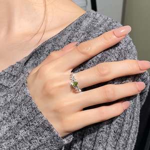 Bagues ajustables minimalistes en pierres naturelles en forme de goutte d'eau, en argent sterling 925, avec fleurs et feuilles, bijoux faits à la main pour femmes - Product Image 4