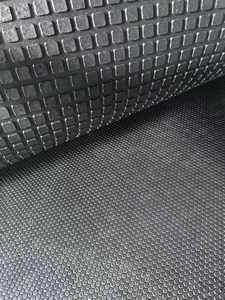 Tapis en caoutchouc alvéolés pour élevages de porcs, vaches et <span class=keywords><strong>chevaux</strong></span> – Confort supérieur, fonction antidérapante, épaisseur 20 mm, découpe sur mesure - Product Image 6