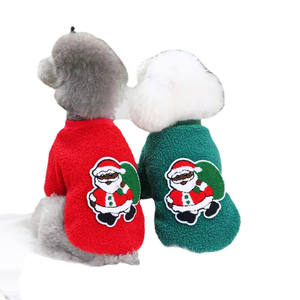 Pull pour chien de Noël en polaire rouge et vert avec motifs Père Noël, sapin de Noël et bois de renne, chaud pour l'hiver, cadeau de fête - Product Image 1
