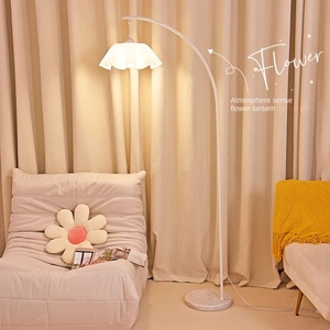 Lampe sur pied LED design Table de chevet réglable en hauteur Veilleuse pour salon Décoration intérieure & Hôtel Chambre - Product Image 2