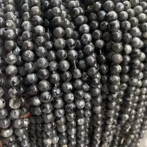 Il fornitore di pietre preziose di quarzo naturale lucidare il colore nero tinto rotondo sciolto migliora le perle naturali