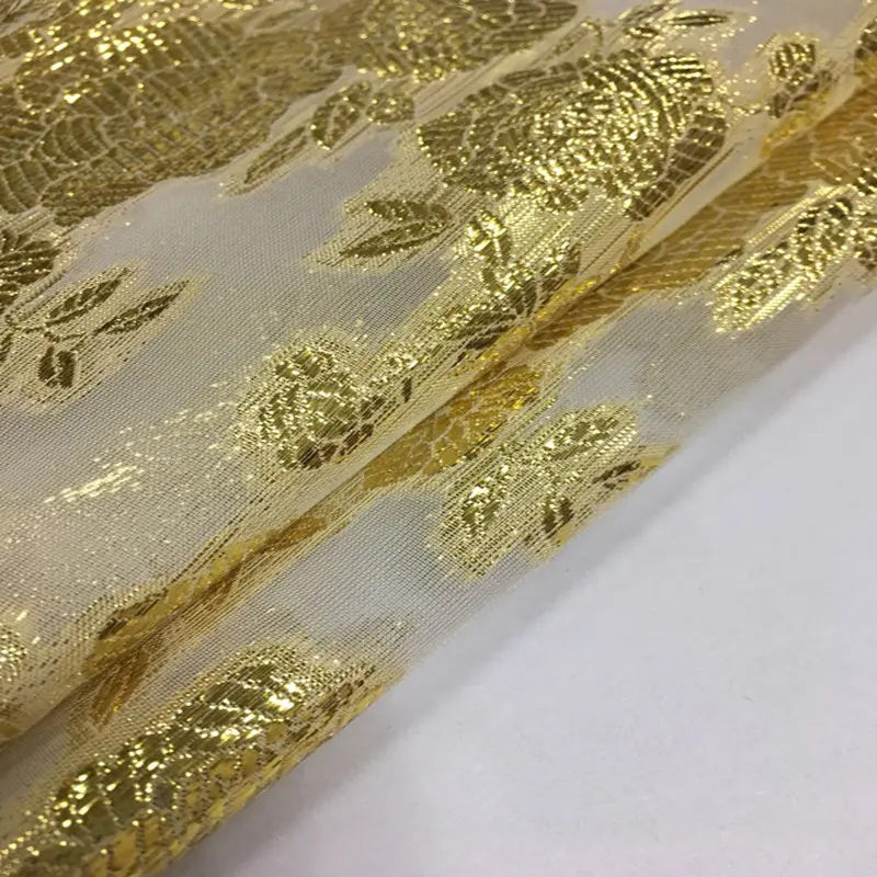 Ritaglio Del Fiore Del Jacquard Chiffon Filamentosi Argento Oro Lurex Filo Ritaglio Chiffon Taglio del Tessuto Per La Cerimonia Nuziale Tappezzeria