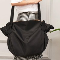 Sac fourre-tout pliable grande capacité pour femme en polyester léger, multi-usage, essentiel pour les pique-niques et le camping