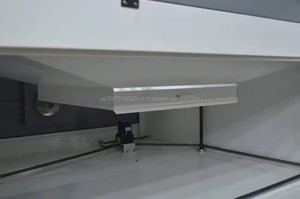 Machine de gravure Laser 1600*1000MM S & A CW5200 Refroidisseur Ruida Contrôle Rail de guidage linéaire Nid d'abeille et lit de lame motorisé - Product Image 5