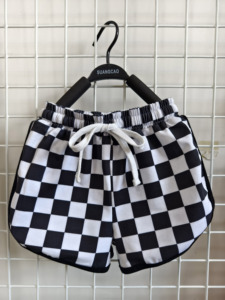 Ingrosso Abbigliamento Casual per Bambini Pantaloncini a scacchi <span class=keywords><strong>neri</strong></span> su misura per Bimbie da donna in maglia media traspirante - Product Image 2