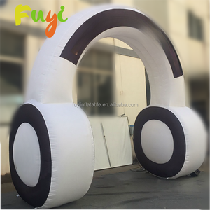 Earphone raksasa bisa disesuaikan dekorasi Digital Printing untuk acara luar ruangan promosi iklan pesta - Product Image 4