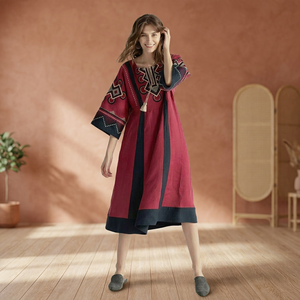 Robe longue coréenne décontractée personnalisée en coton 100% écologique, à manches courtes, broderie florale en dentelle, style simple et doux, coupe ballon - Product Image 1