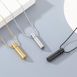 Collar <span class=keywords><strong>de</strong></span> Barra Cilíndrica Grabada Personalizada, Urna <span class=keywords><strong>de</strong></span> Cenizas <span class=keywords><strong>de</strong></span> Acero Inoxidable, Recuerdo con Mensaje <span class=keywords><strong>Secreto</strong></span> o Colgante <span class=keywords><strong>de</strong></span> Perfume Abrible, Geométrico - Product Image 2