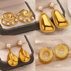 Boucles d'oreilles pendantes tendance en zircon et perles, motif fleur, en acier inoxydable plaqué or 18 carats, inaltérables, style géométrique - Product Image 2