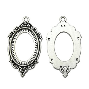 Cadre de pendentif ovale orné de perles en alliage de zinc bronze antique pour la création de camées victoriennes - Product Image 4