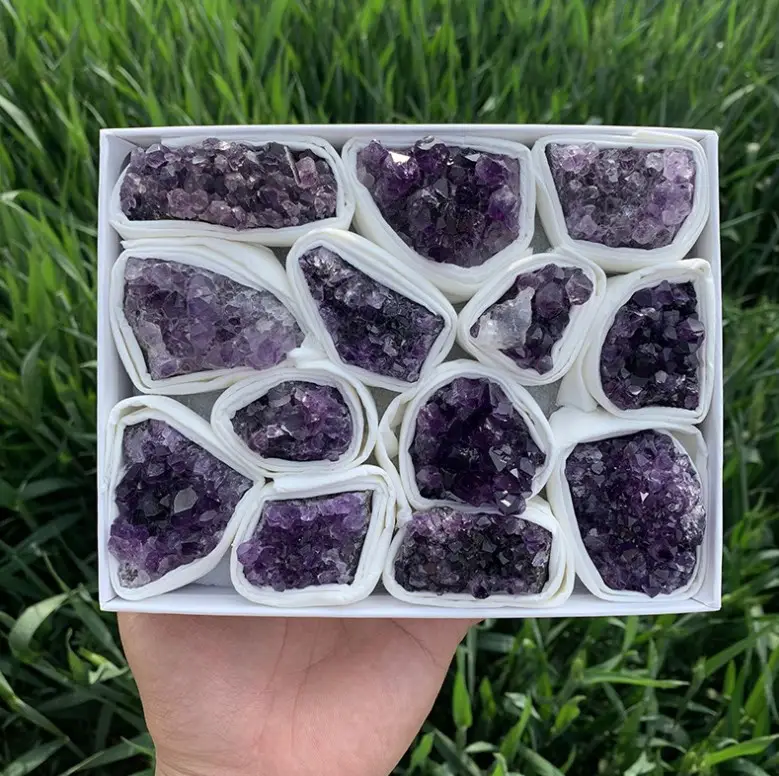 Set regalo in cristallo minerale viola ametista viola grezzo a forma libera irregolare naturale viola