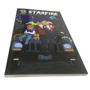 Impression de bandes dessinées personnalisées avec reliure parfaite, couverture souple de haute qualité, pages couleur personnalisées, livres aux couleurs vives - Product Image 1