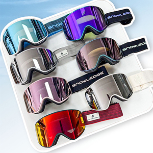 Lunettes de <span class=keywords><strong>ski</strong></span> magnétiques TPU Full Frame Gradient Color Anti-buée Anti-Scratch Safety PC Lens for Snowboard Snowmoblie Skiing - Product Image 2