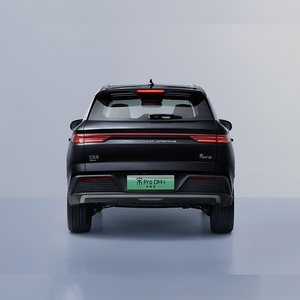 BYD Song Pro, Auto Eléctrico Elegante, Confiable y Ecológico con Batería de 30kWh y 110km de Autonomía - La Mejor Opción para Familias - Product Image 5