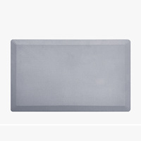 Tapis anti-fatigue professionnel en PVC avec texture en grille diamantée, antidérapant et imperméable pour optimiser les postes de travail debout
