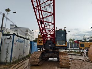 เครนตีนตะขาบไฮดรอลิกแบบพกพา SCC750E 75ตันมือสองของแซนดรอลิก0086 18117060100 - Product Image 2