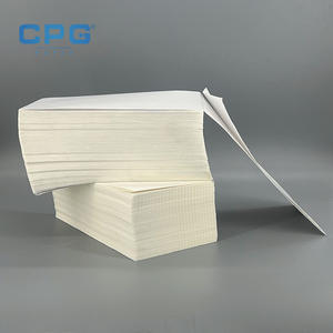 Rouleau d'étiquettes thermiques personnalisées sans phénol 4x6 pouces (100x150mm) 125gsm pour distribution express, étiquettes thermiques en accordéon - Product Image 1