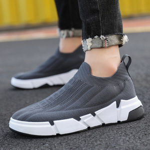 Chaussures de sport décontractées pour hommes, noires et blanches, à bas prix, respirantes, pour toutes les saisons, chaussures de skate - Product Image 4