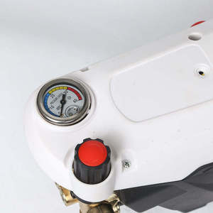 Nettoyeur haute pression électrique portable en Chine Machine de lavage de voiture automatique à jet d'eau à haute pression avec brosse automatique État neuf - Product Image 6